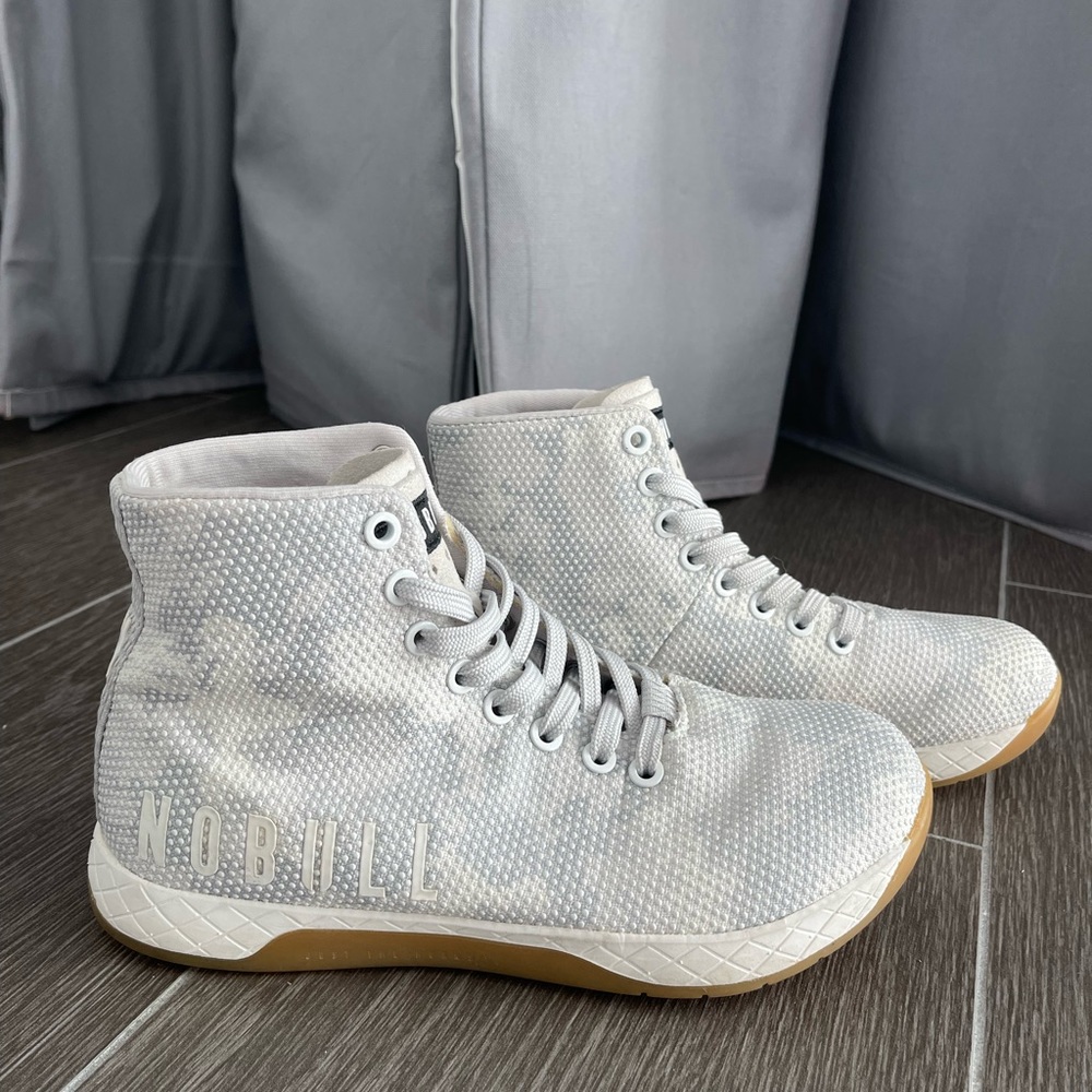 Excellent, like new condition. Worn once.
